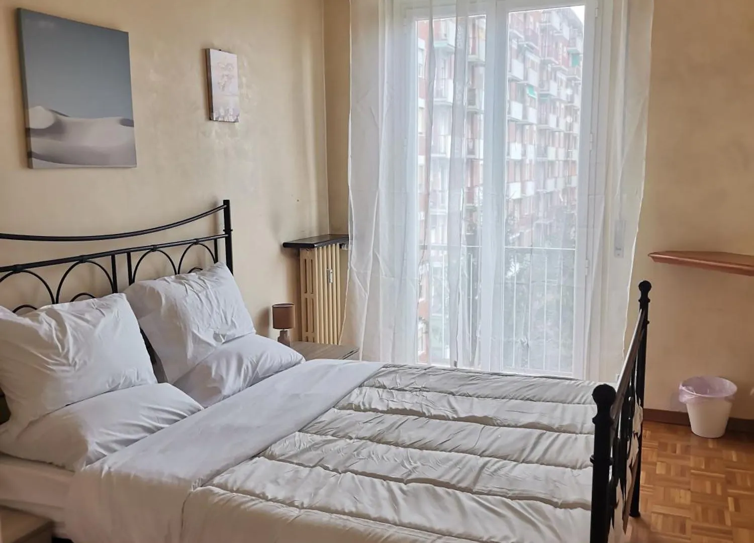 아파트 B&B Uruguay 3 Camere Da Letto 밀라노