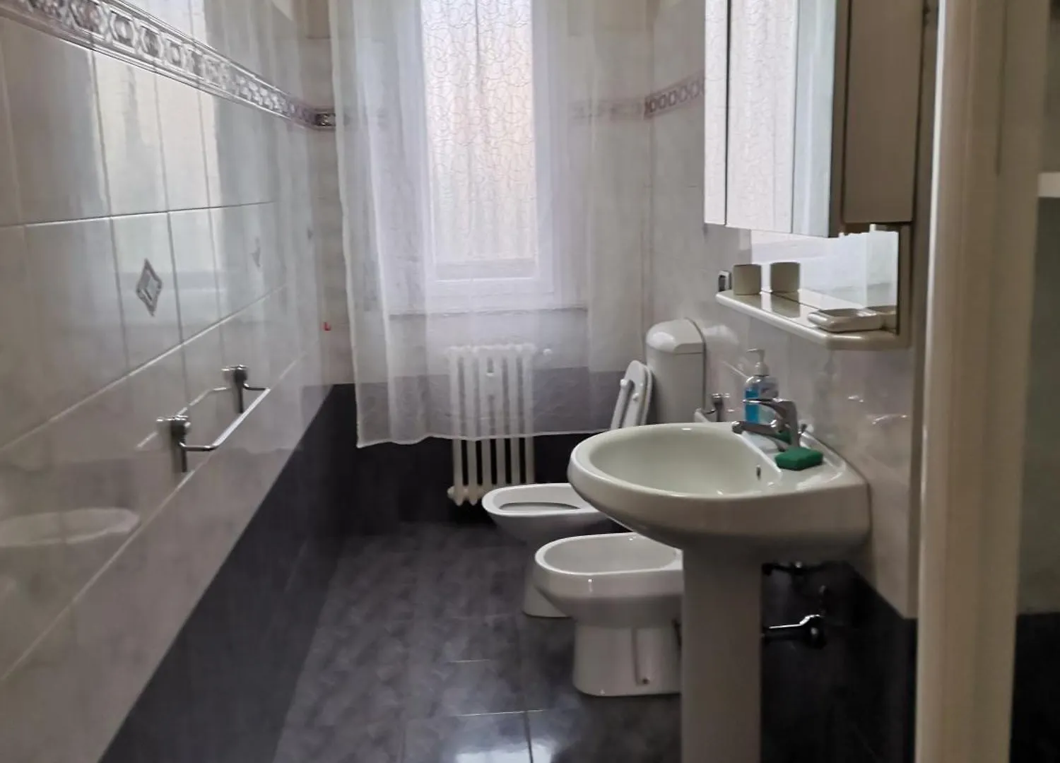 B&B Uruguay 3 Camere Da Letto 밀라노