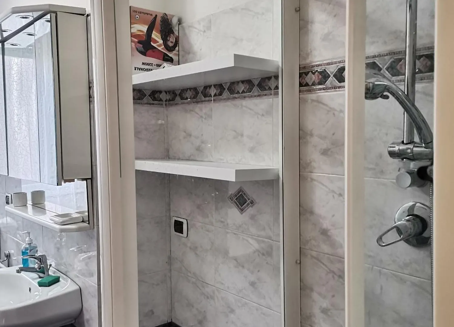 아파트 B&B Uruguay 3 Camere Da Letto 밀라노 이탈리아